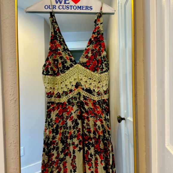 Free People floral maxi XS - Picture 2 of 8